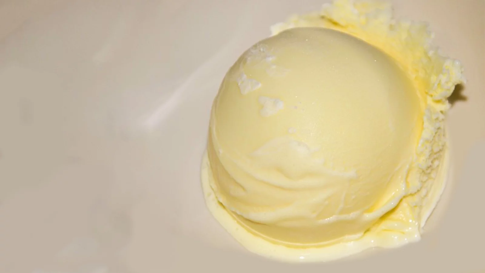 Gelato ricotta e limoncello