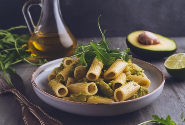 Pasta con avocado